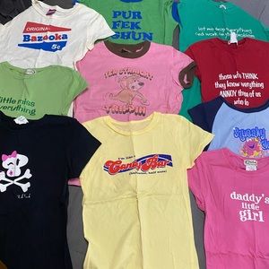 Women’s small / Xs graphic tees ten pairs